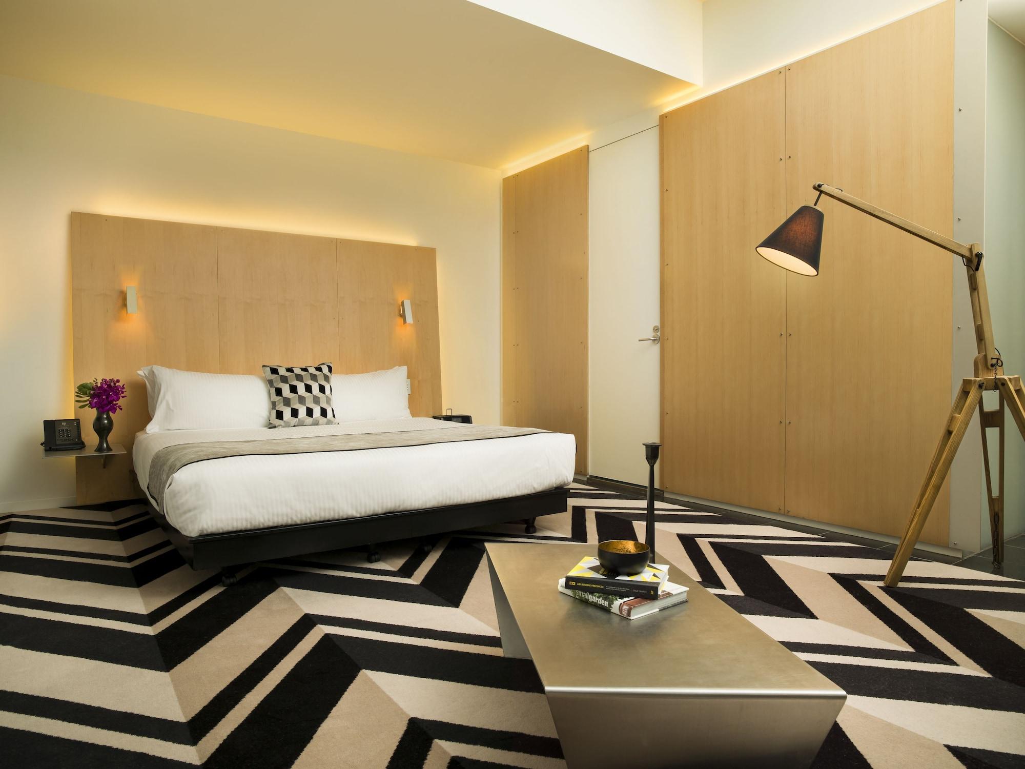 Adelphi Hotel Melbourne Kültér fotó A room at the hotel